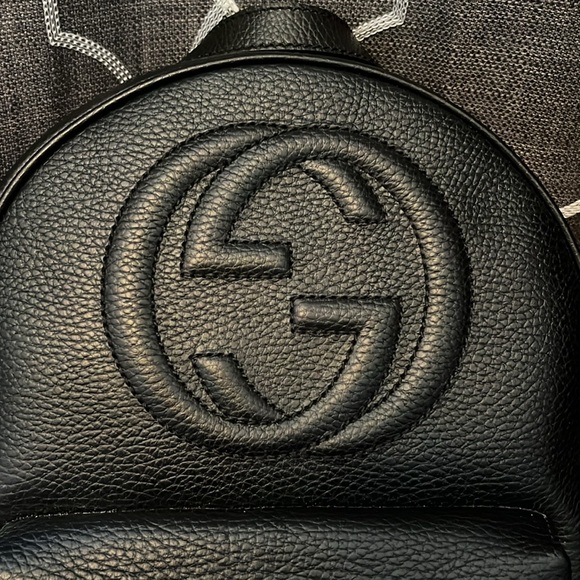 Gucci black leather soho chain backpack - Picture 6 of 17